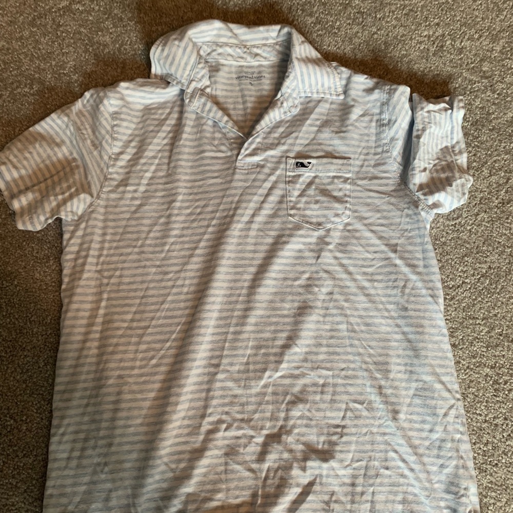 Vineyard Vines collard shirt